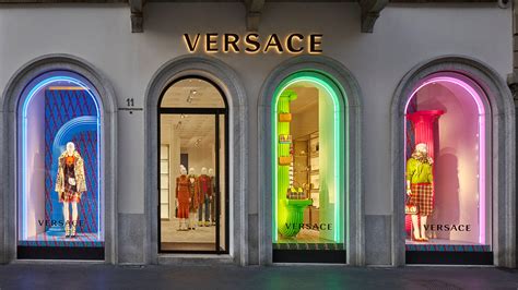 Versace Milan Montenapoleone Boutique 